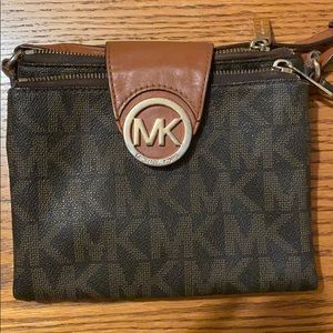Michael Kors Fulton Crossbody